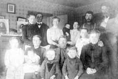 1905-00-00-Kucks-Family