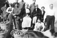 1910-00-00-ArnoldLM1897-ArnoldLF1875-HarwoodRA1901