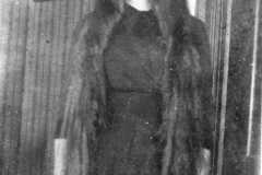 1910-00-00-BalitzTM1896-Long-Hair