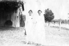 1915-00-00-ArnoldLM1897-ArnoldLF1875
