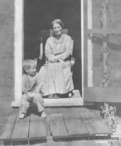 Hannah Pettis and grandson Alvin E. Arnold, circa 1921.