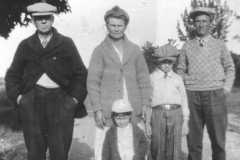 1923-00-00-BalitzFX1870-KucksMS1877-with-ArnoldDS1890-and-boys