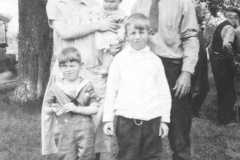 Tracie and Dan with their  three boys, Alvin, Allen, and Alton.