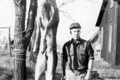 1935-00-00-HarwoodWG1902-Buck2