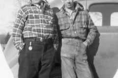 1940-00-00-ArnoldAE1917-with-Ron-Mountain