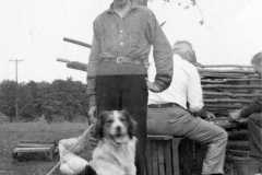 1940-00-00-ArnoldLD1929-with-dog