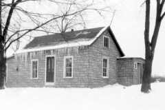 1945-00-00-Winter-Homestead-Scene