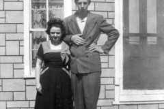 1946-04-29-BurringtonCM1919-ArnoldLD1929