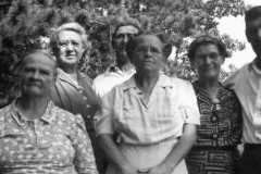 1947-00-00-Arnold-Cousins-Reunion-01a