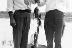 1947-00-00-Fishing-ArnoldAF1921-ArnoldLD1929-fish