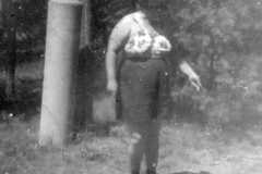 1949-00-00-KahleyLL1912-beach