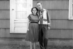 1952-04-01-BurringtonCM1919-ArnoldAE1917