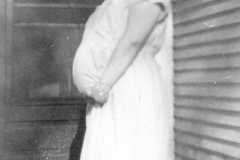 1953-05-01-Pregnant-with-Joyce-MooreDJ1931