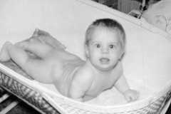 1956-09-01-ArnoldDE1956-Bassinet