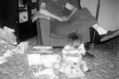 1957-12-25-Christmas-ArnoldLD1929-ArnoldDE1956