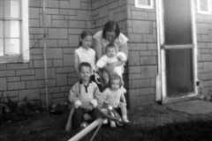 1960-07-01-ArnoldJY1953-ArnoldMJ1959-ArnoldDE1956-ArnoldGJ1958-MooreDJ1931
