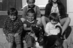 1963-07-01-ArnoldKids-02
