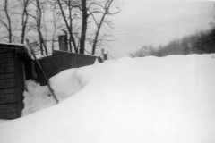 Snow at the Arnold homestead, Jan-Feb 1969.