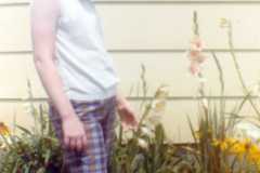 Gloria Arnold at Bexley home, 1970.