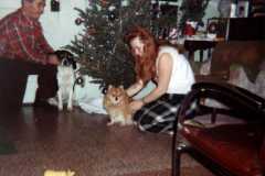 1970-12-25-Honor-Eleanor-ArnoldDS1890-Fluffy-by-Christmas-Tree