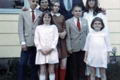 Family picture at Joyce Arnold's high school reunion, June 1971.