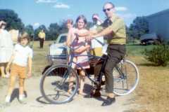 Alvin Arnold visits Laban, summer 1971.