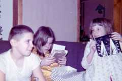 1971-12-25-est-ArnoldMJ1959-ArnoldGJ1958-ArnoldTL1964