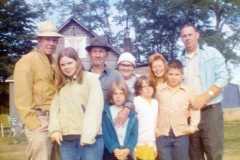Allen, Gloria, Daniel, Doris, Teresa, Eleanor, Mike, Laban Arnold, 1972.