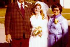 marriage of Gloria Jean Arnold and Greg Kniat, 1972.