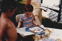 1986-09-08-BattleCreek-Birthday-ArnoldDD1983-02