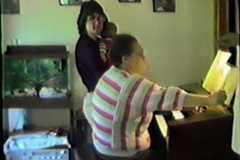 1986-10-11-Muskegon-MooreDJ1931-Playing-Organ-Dad-Teresa-Jaysson_1