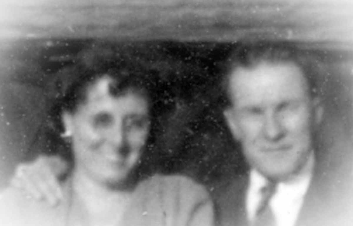 Willard Garland Harwood and Laura Pratt Marriage